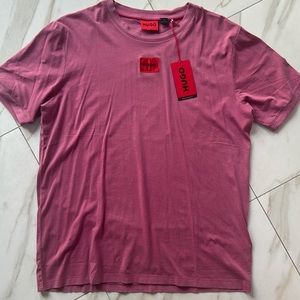Selling Hugo Boss t shirt mens Large